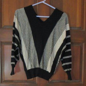 Sparkly Silver Black Long Sleeve Sweater Large